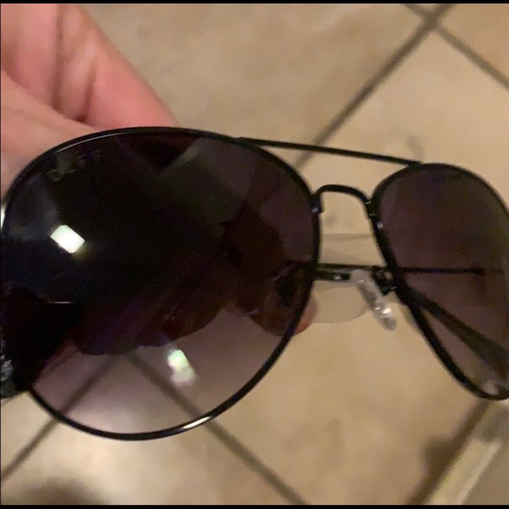 Diff aviator shades brand new in box